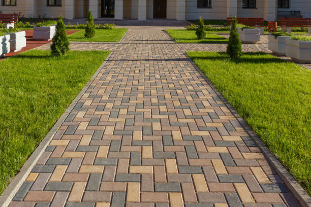 Best Driveway Paving Company  in Navarre, OH